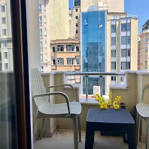 Taksim House Апарт-отель