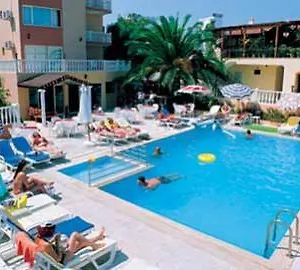 Grand Nett Beach 2* Kuşadası